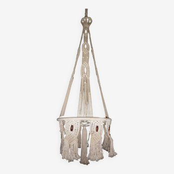 Macrame suspension