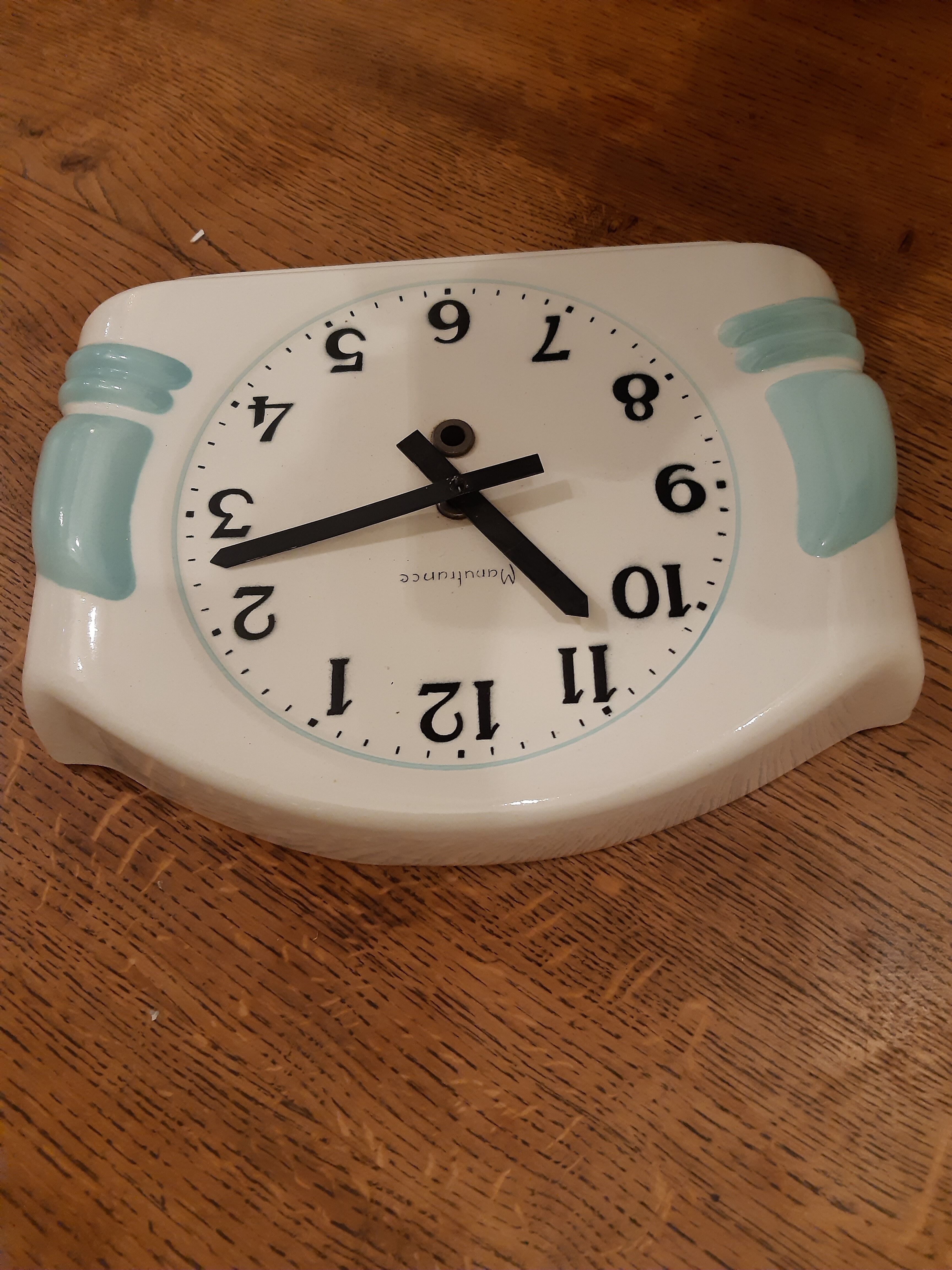 Ceramic manufrance clock