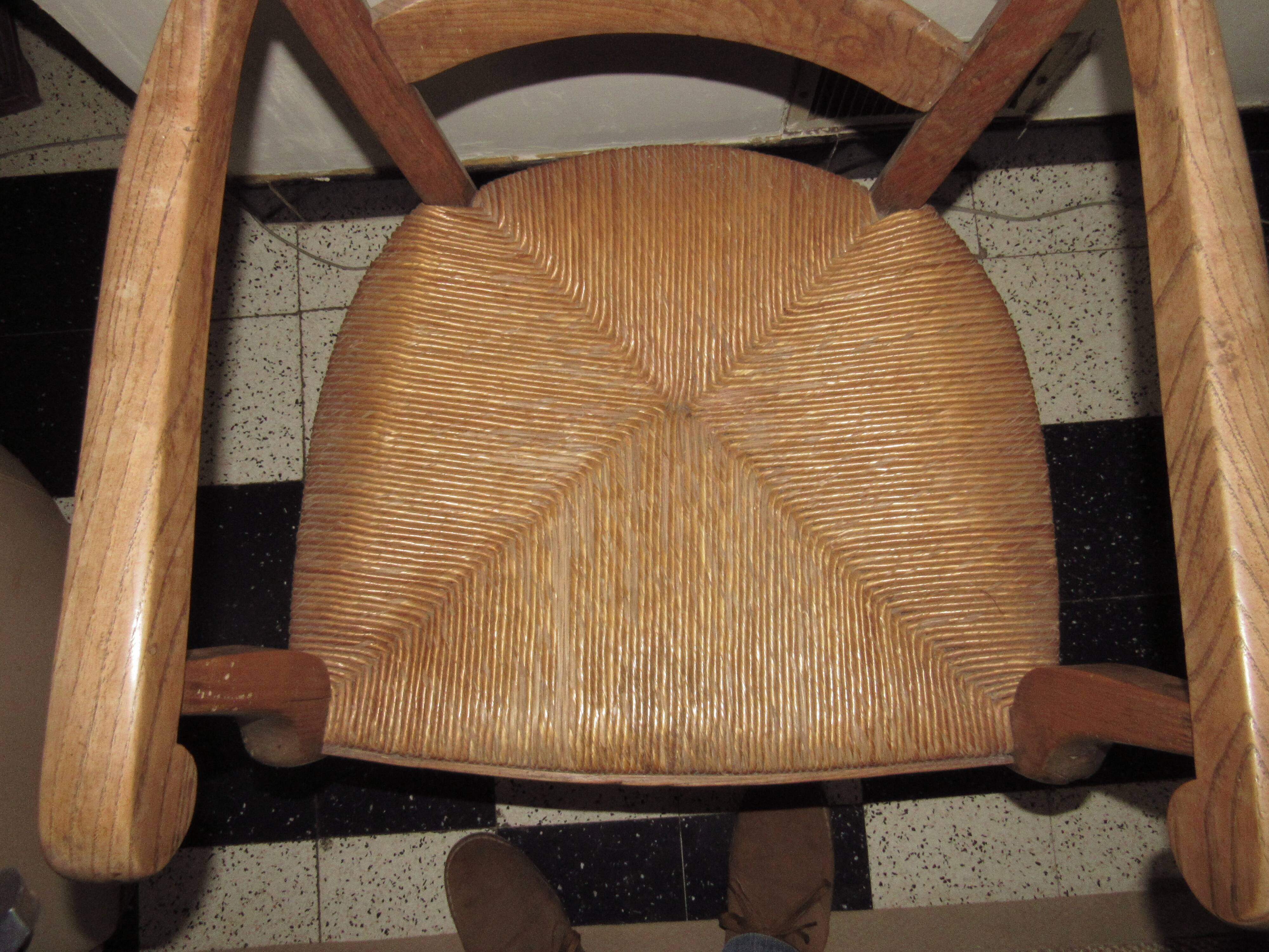 Picardy armchair in wood