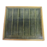 Display case to install