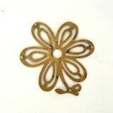 Brass flower trivet