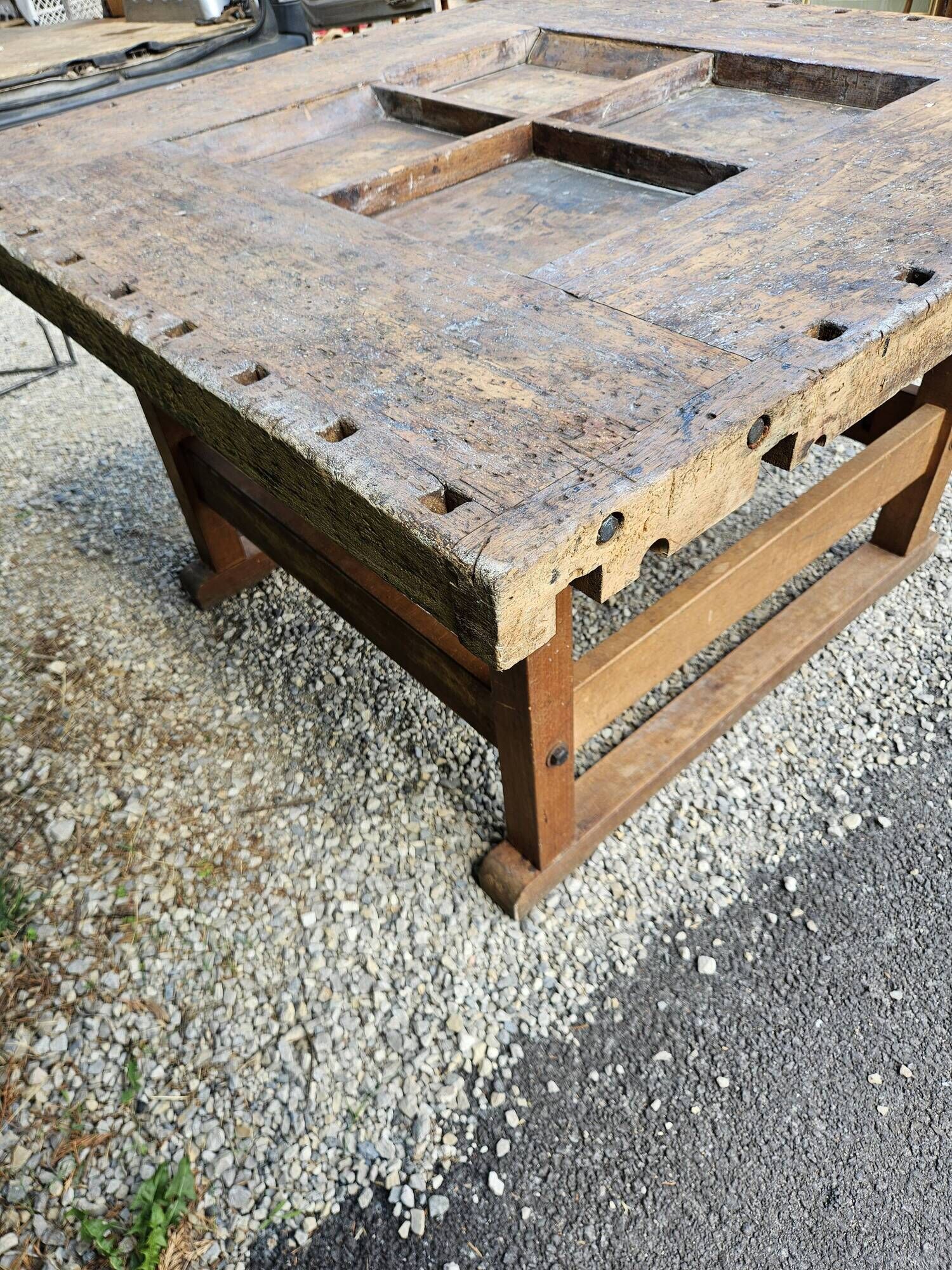Établi ancien de sculpteur