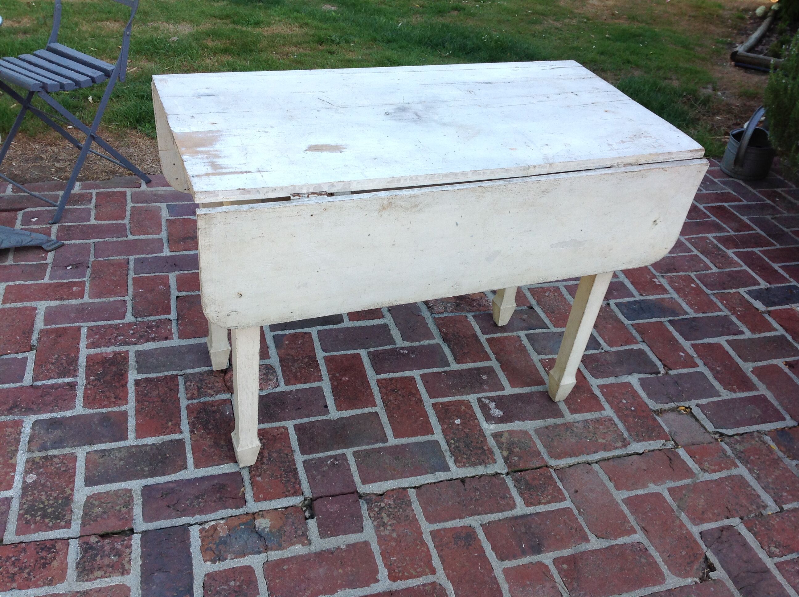 Table de cuisine vintage