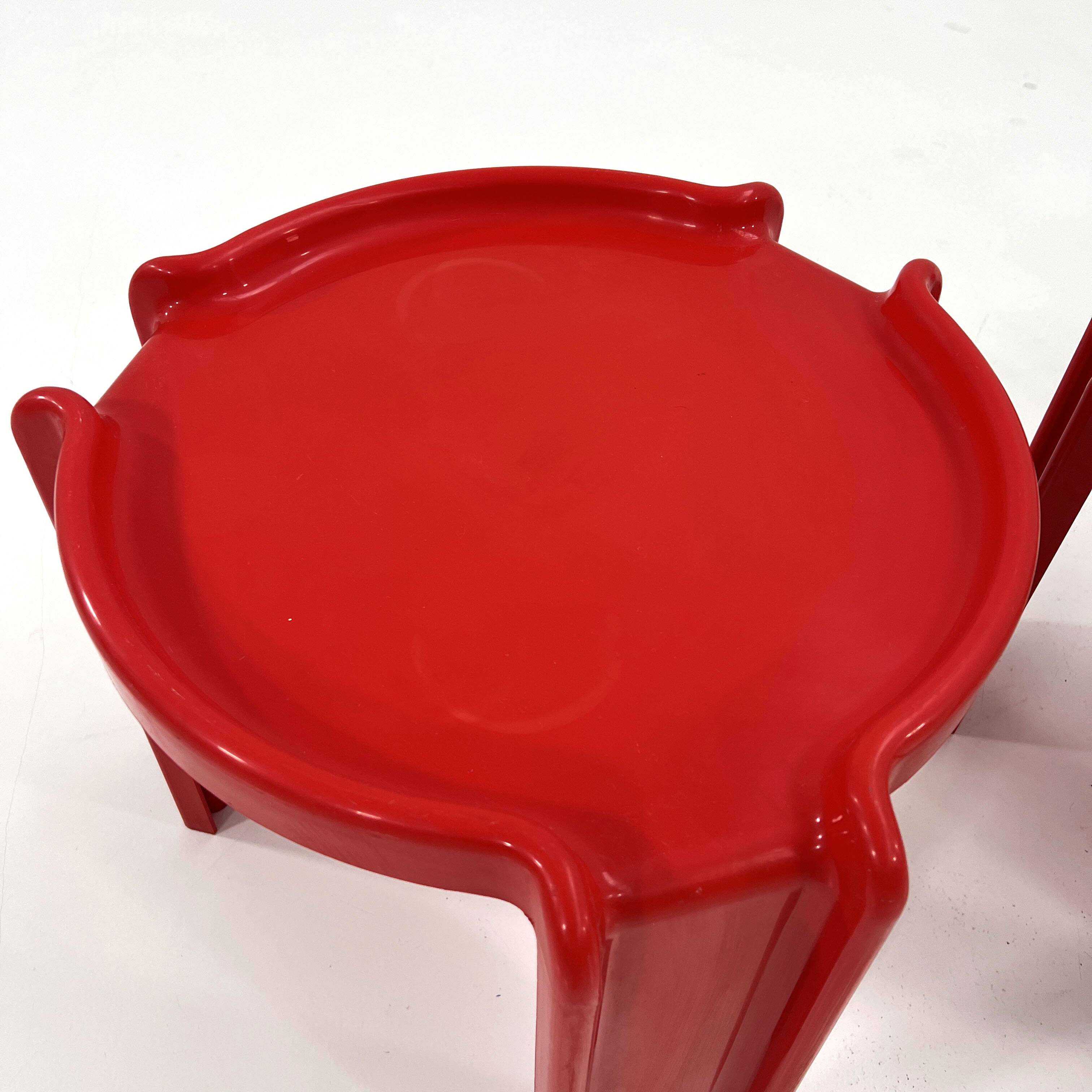 Set of 3 nesting tables by Giotto Stoppino for Kartell, 1970.