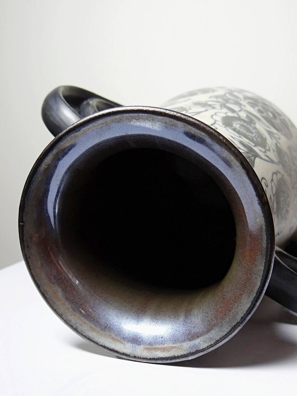 Antique Art Deco vase 1920-40 in fine stoneware, Art Nouveau and Chinoiserie style