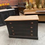 Chest of drawers early twentieth century