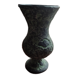 Ceramic vase