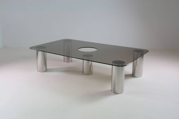 Table basse en métal chromé et verre fumé, Italie 1970