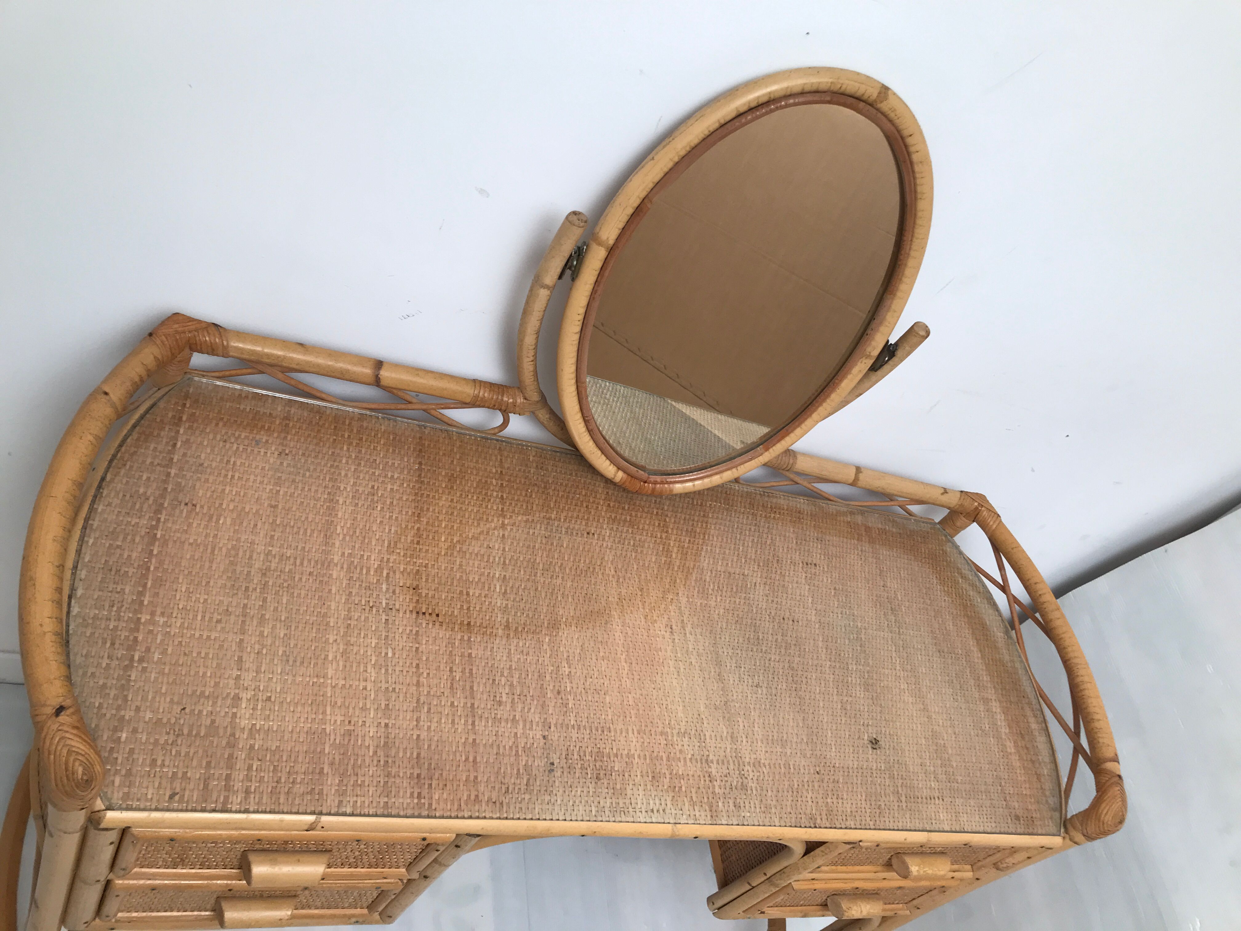 Bamboo hairdresser 60s-70s
