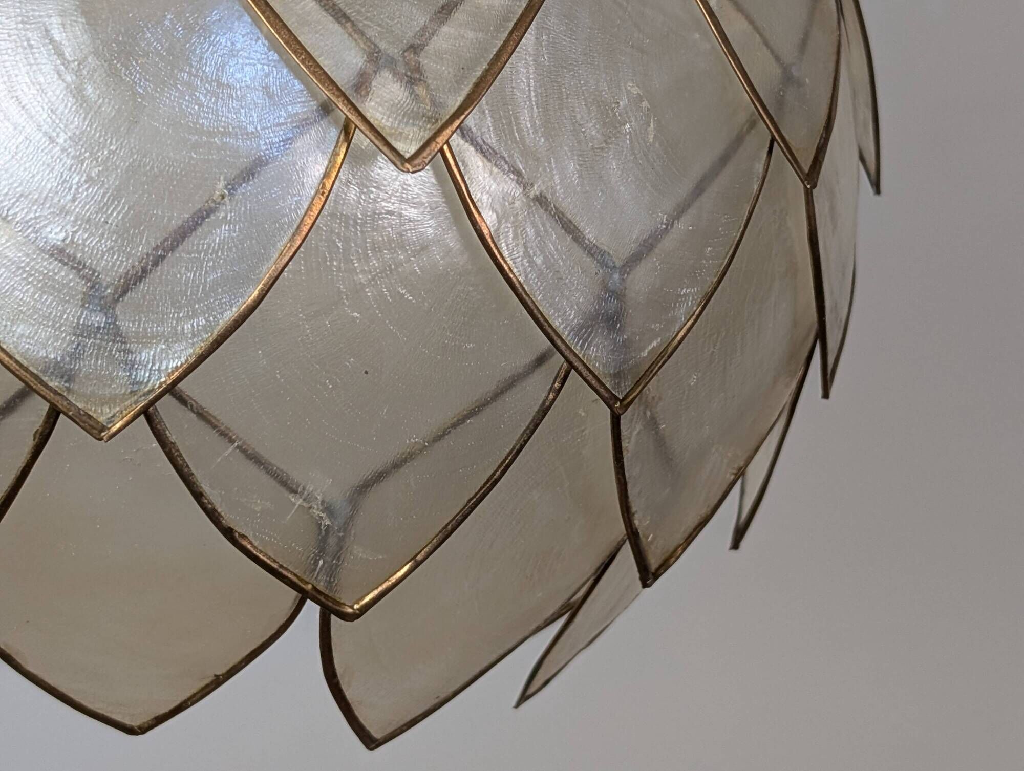 Pair of Lotus mother-of-pearl pendant lights