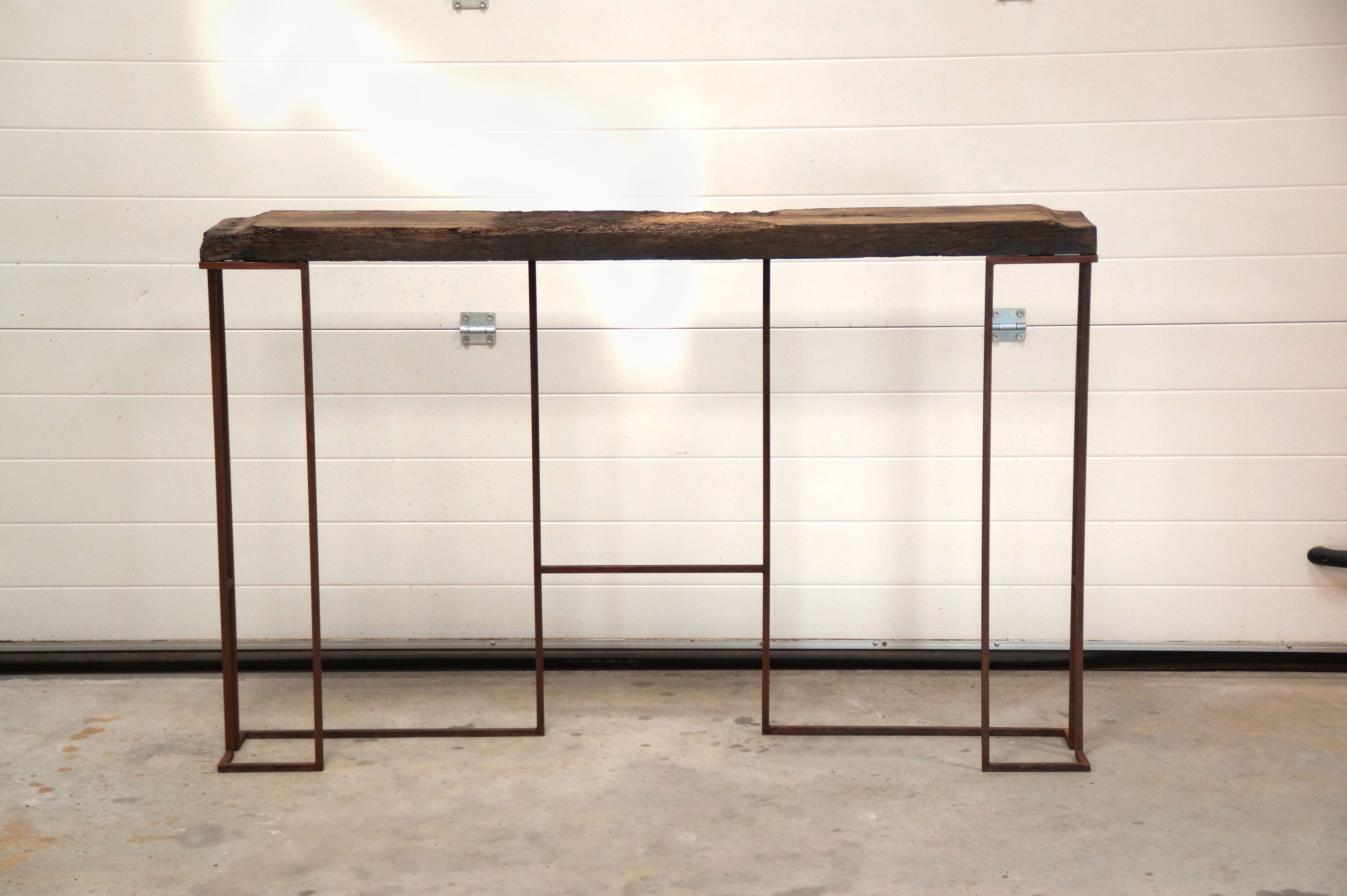 Country console