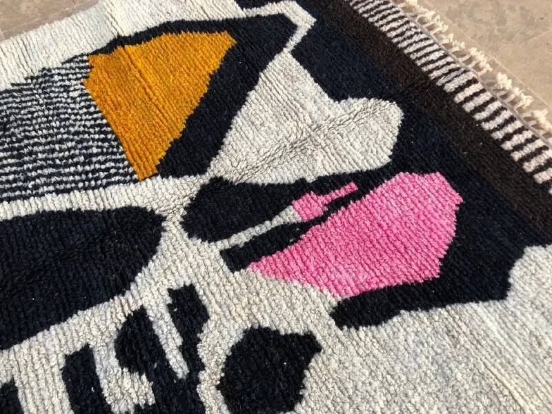 Handmade Moroccan rug, natural wool, 2.5x1.5 m.