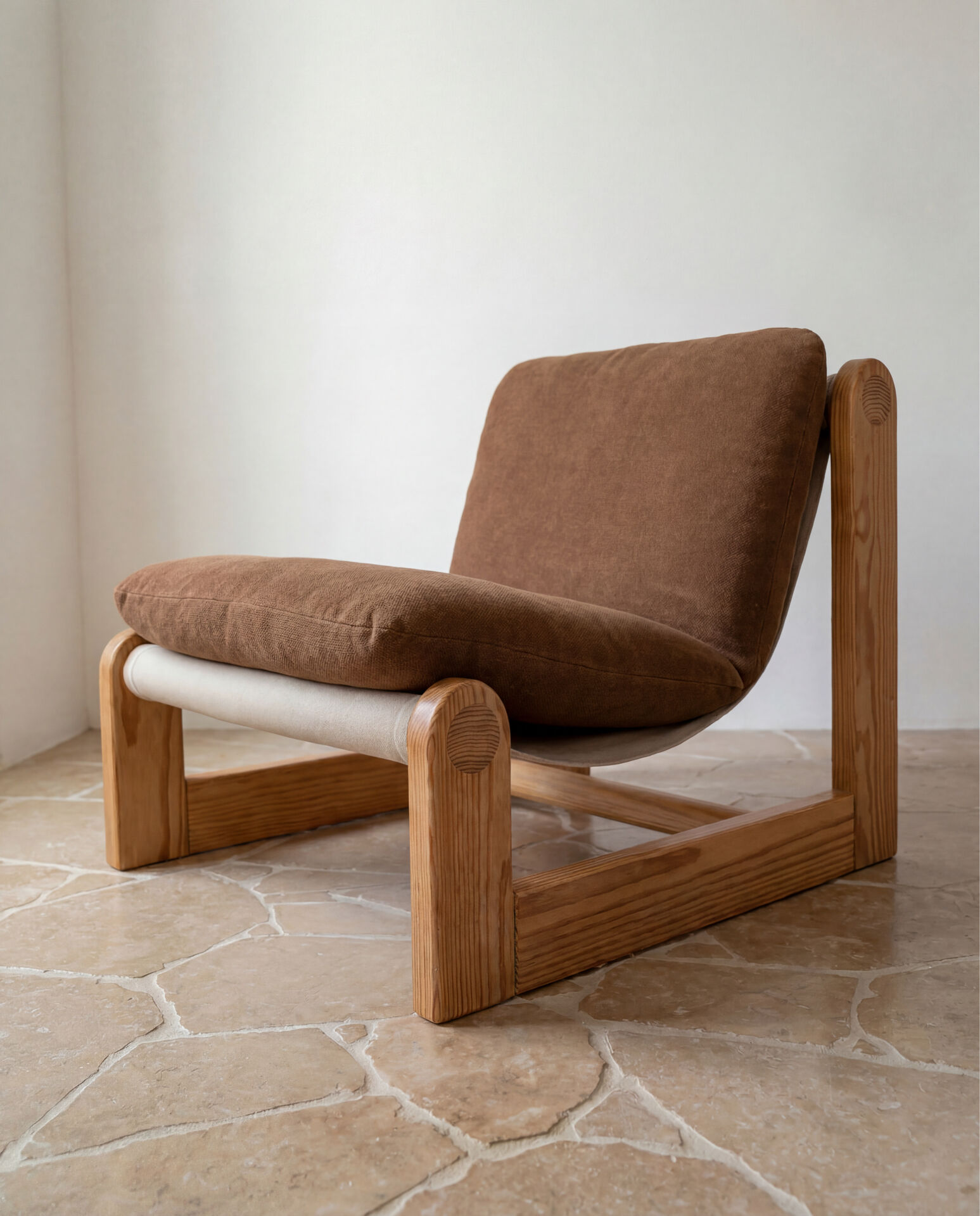 Chaise longue moderniste