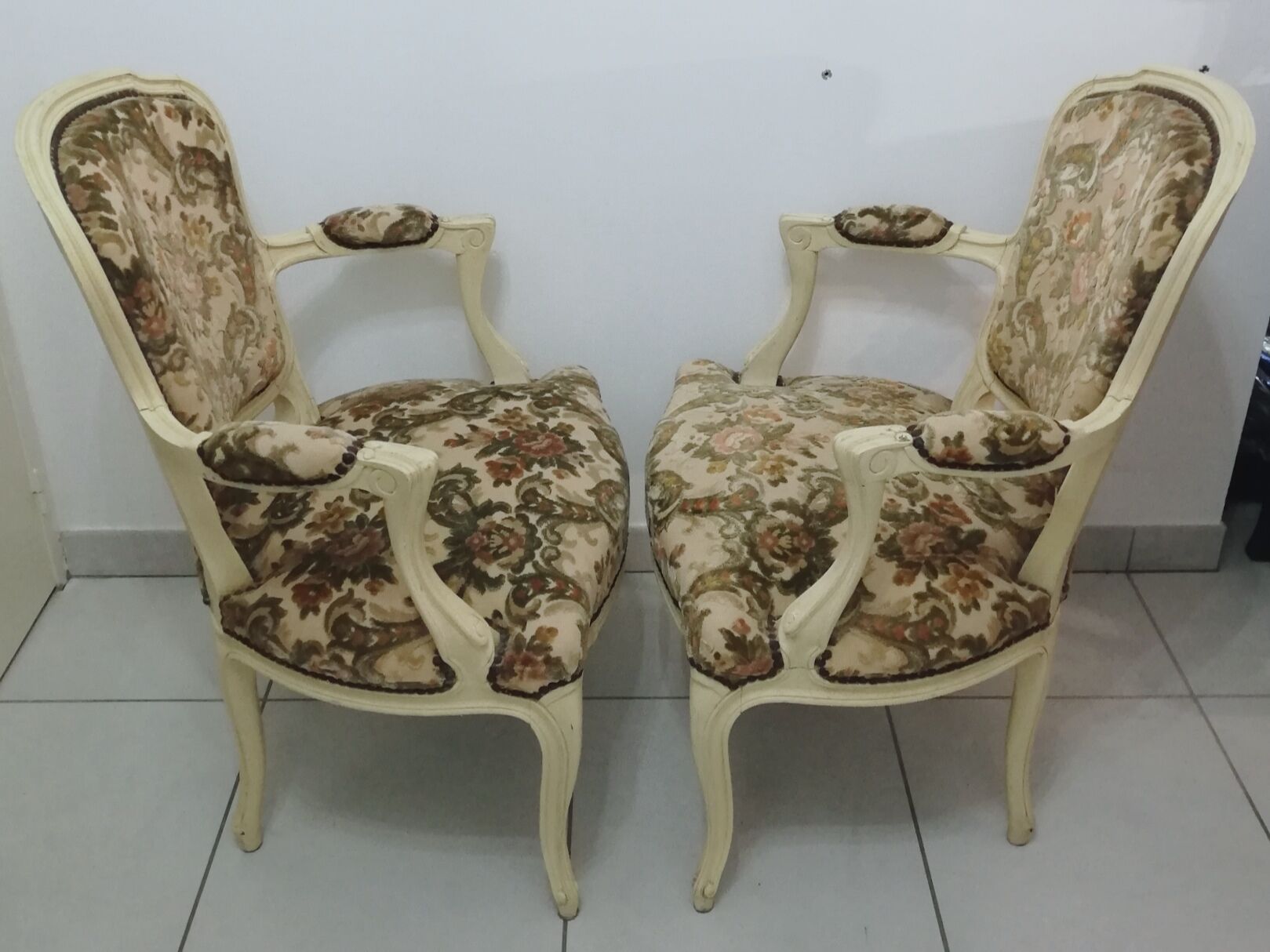 Pair of armchairs in Louis XV style seat and embroidered fabric back