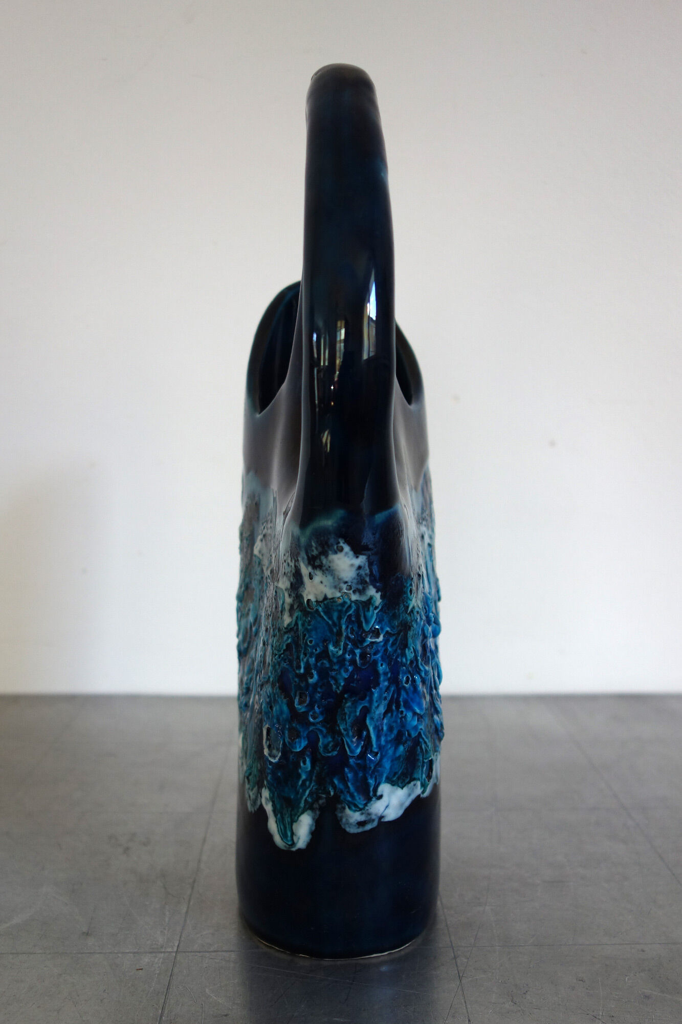 Blue vase fat lava Vallauris sea foam décor 70s