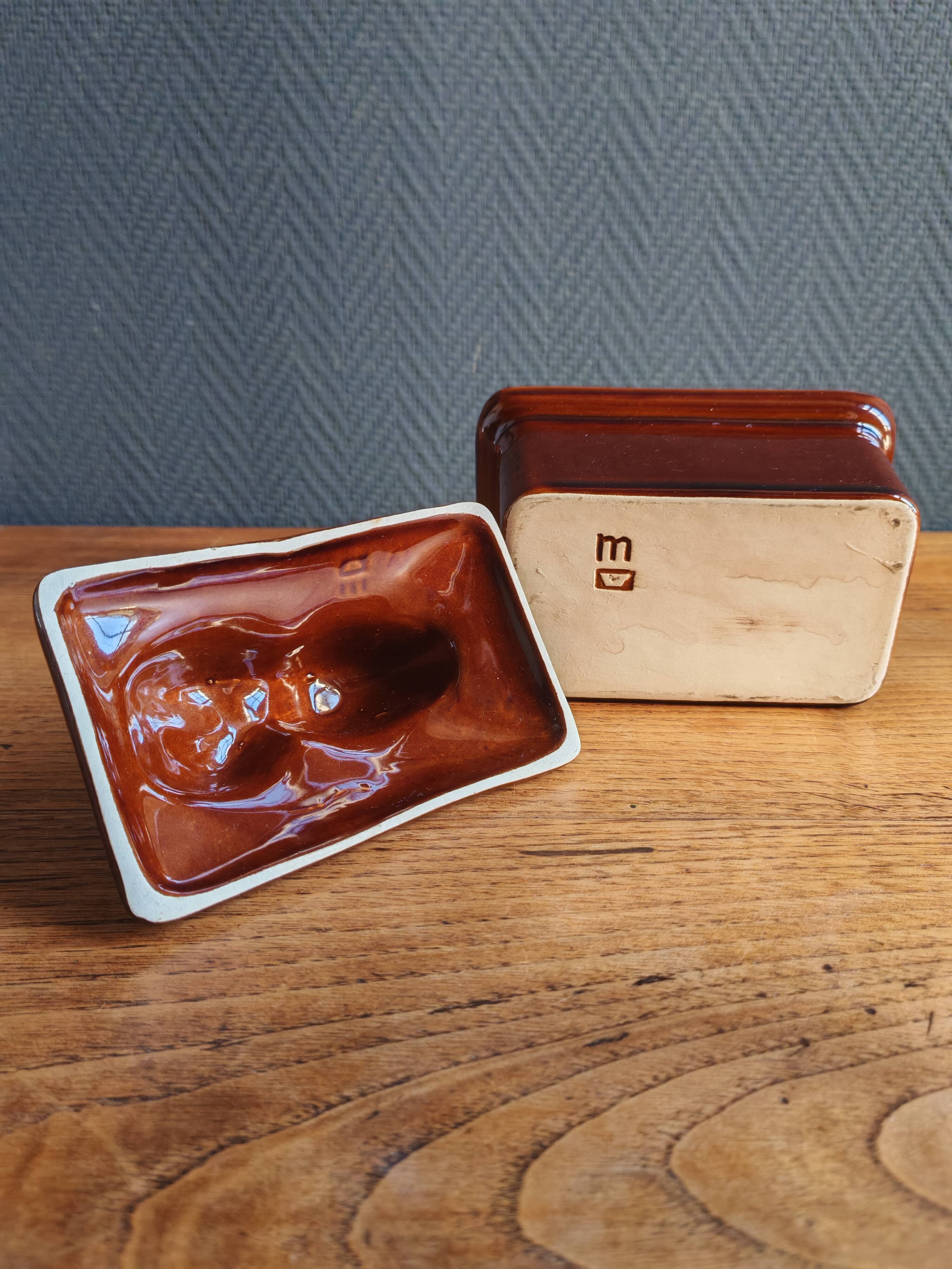 Vintage Rabbit Terrine in Glazed Ceramic - Brown Barbotine