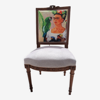 Frida Kahlo chair