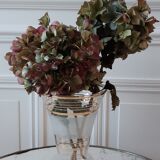 Granite vase gilded bordered years 50-60