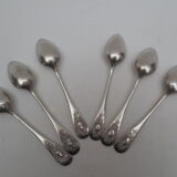 Suite of 6 small silver dessert spoons, medallion decoration