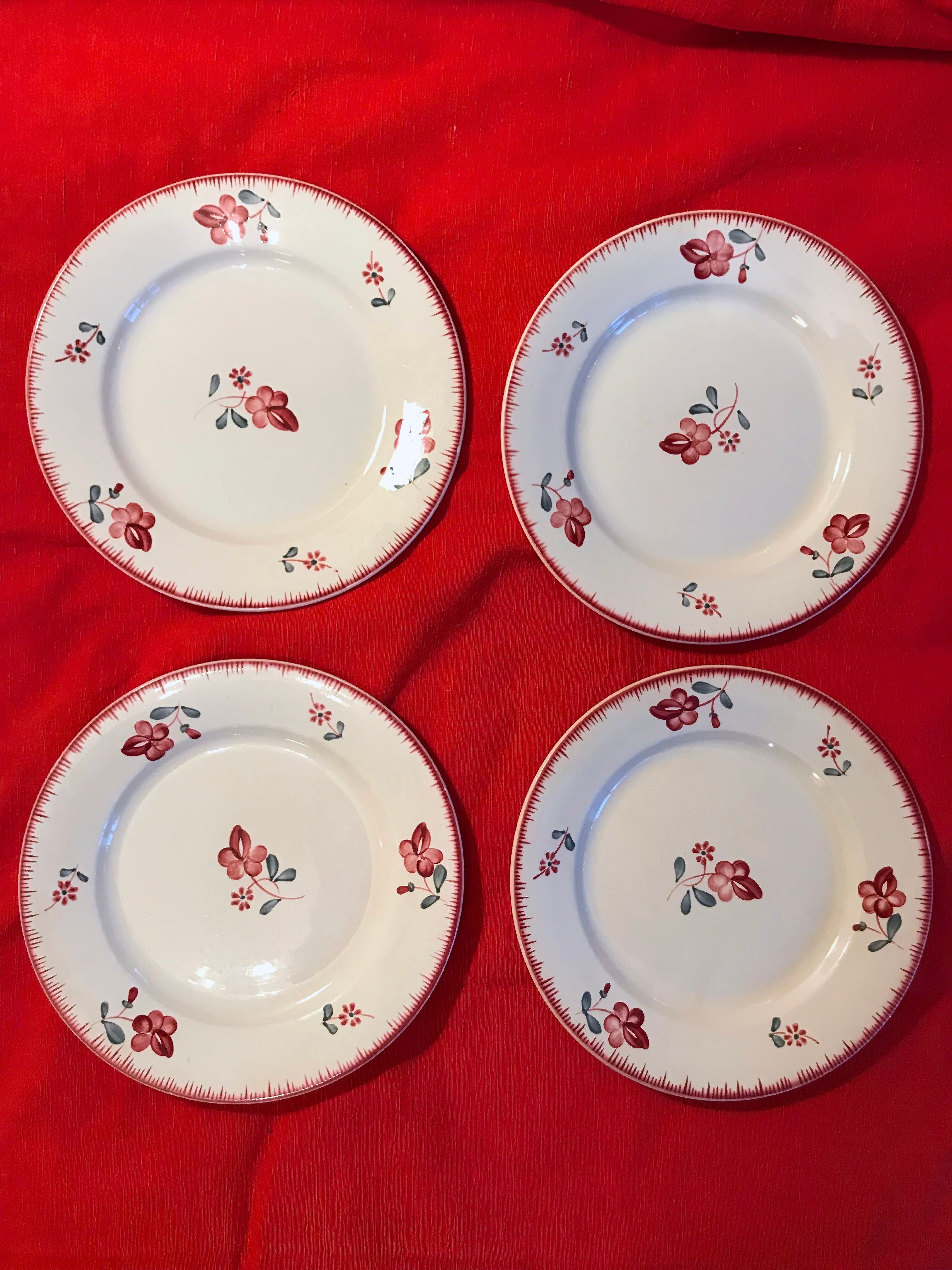 Plates Digoin Sarreguemines fleuries 19th century series Margaret pink flowers