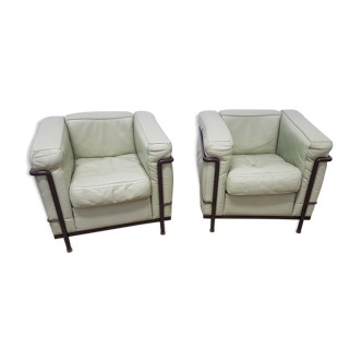 Lc2 armchair le corbusier cassina