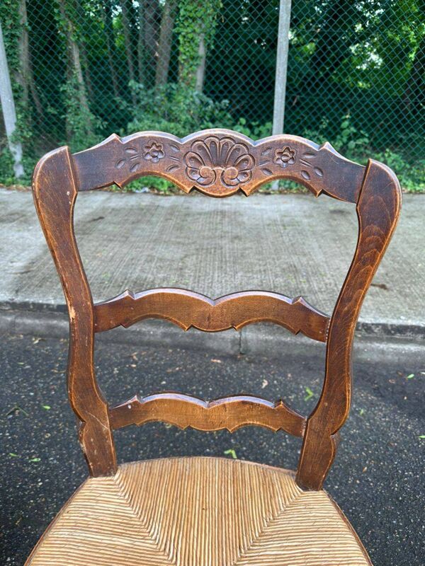 6 chaises à manger Louis XV en bois décor coquille et paille, 20ème