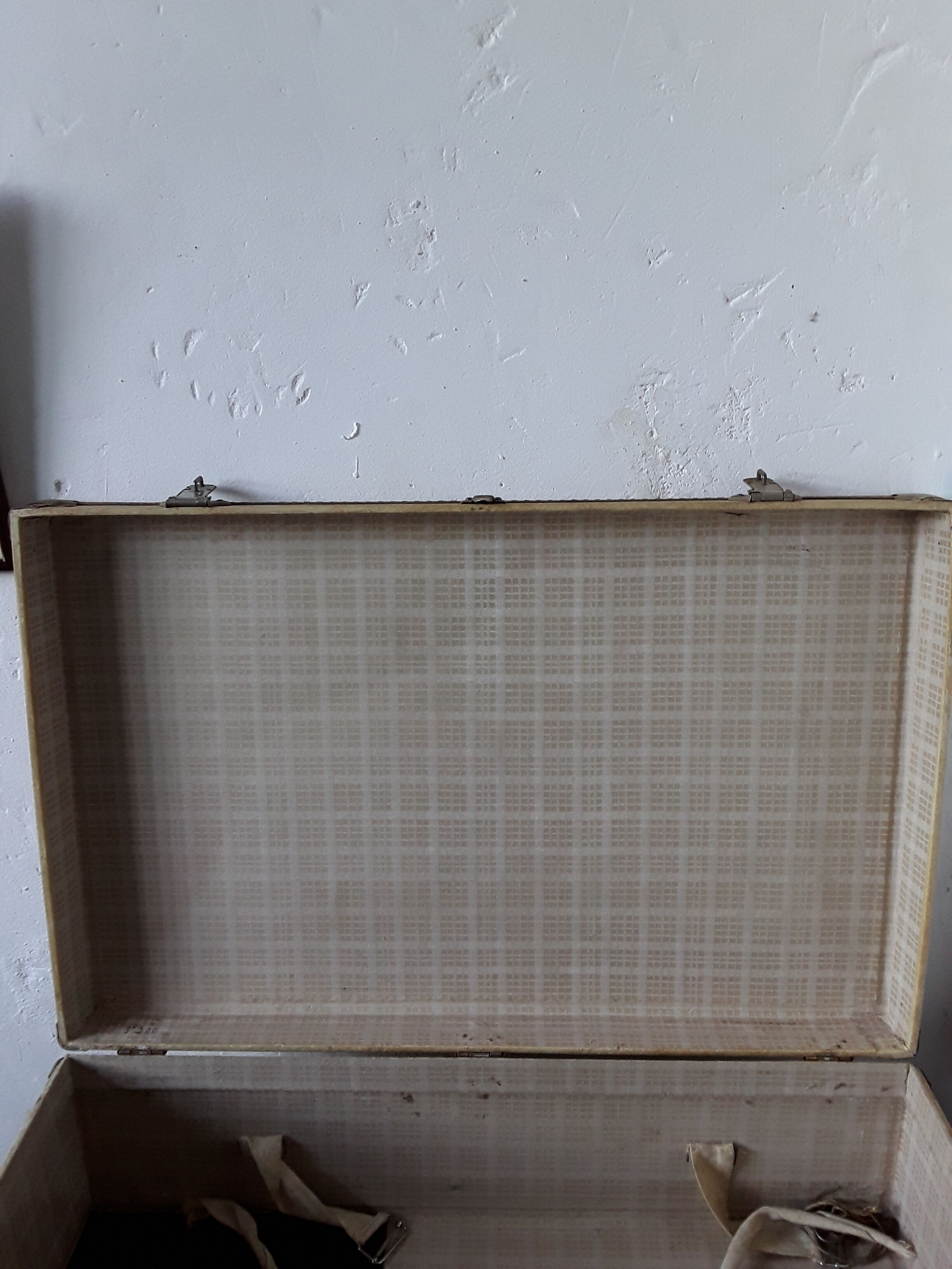 Vintage suitcase  1950