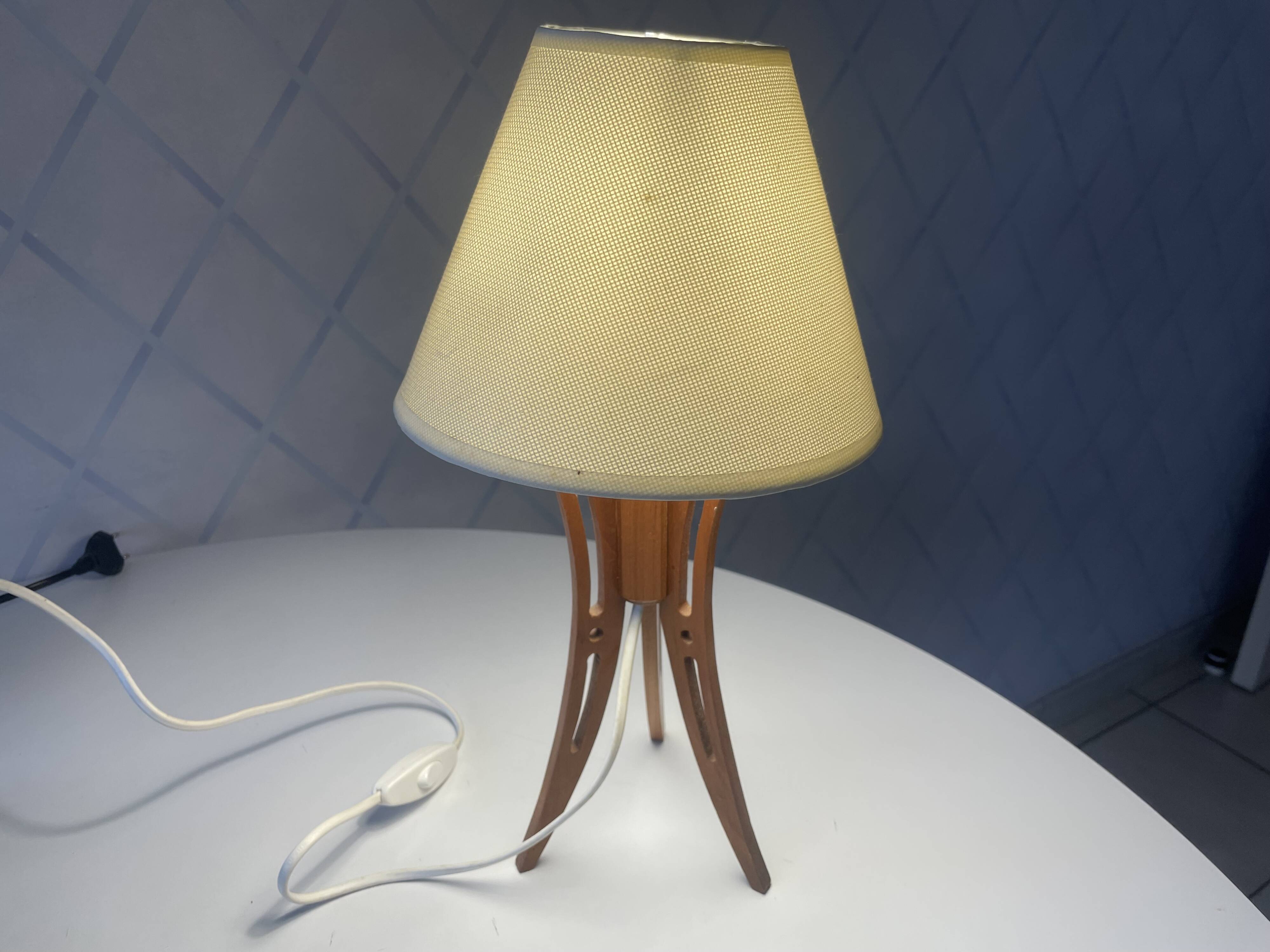Lampe de table scandinave