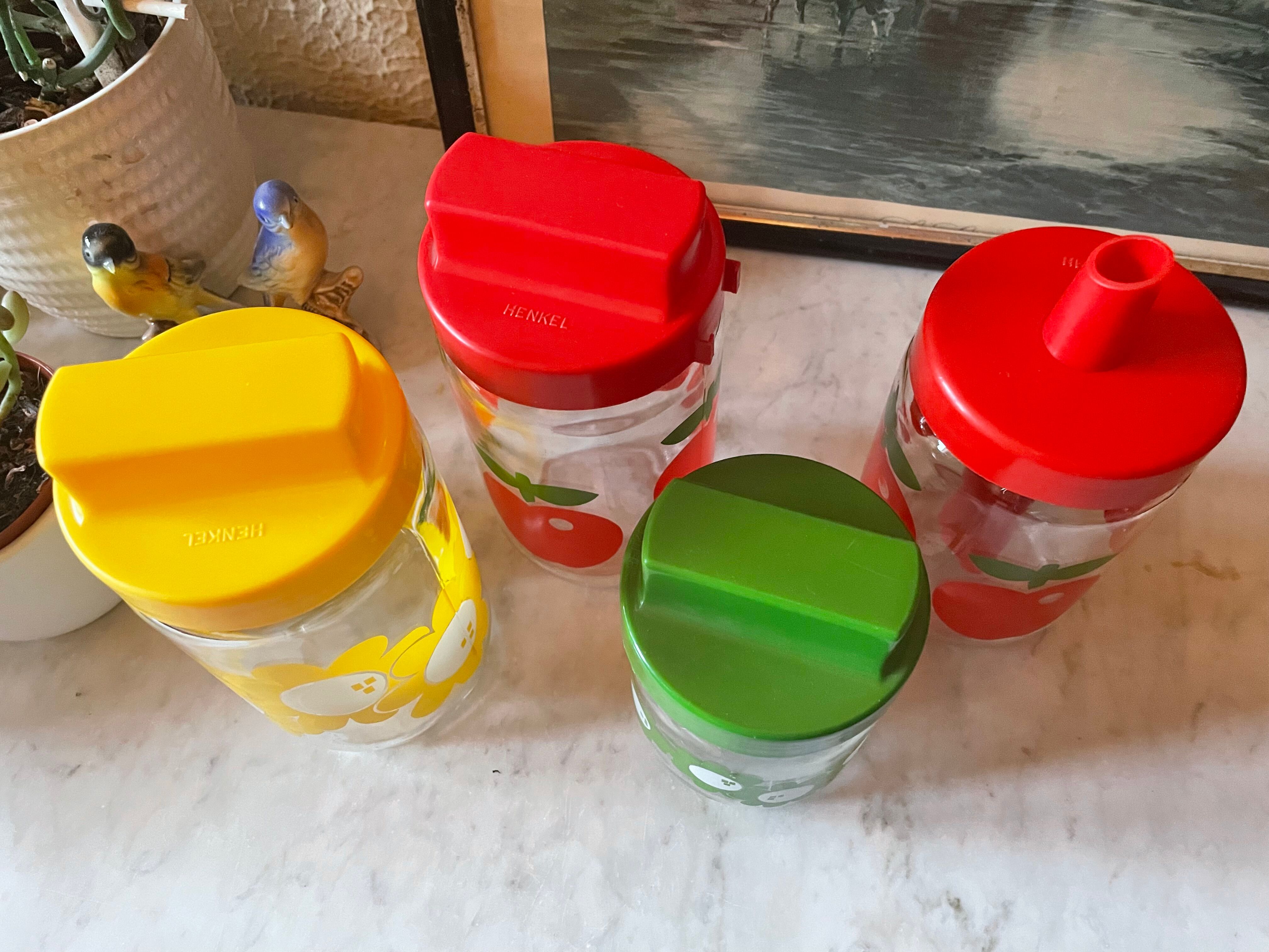 4 Henkel pots