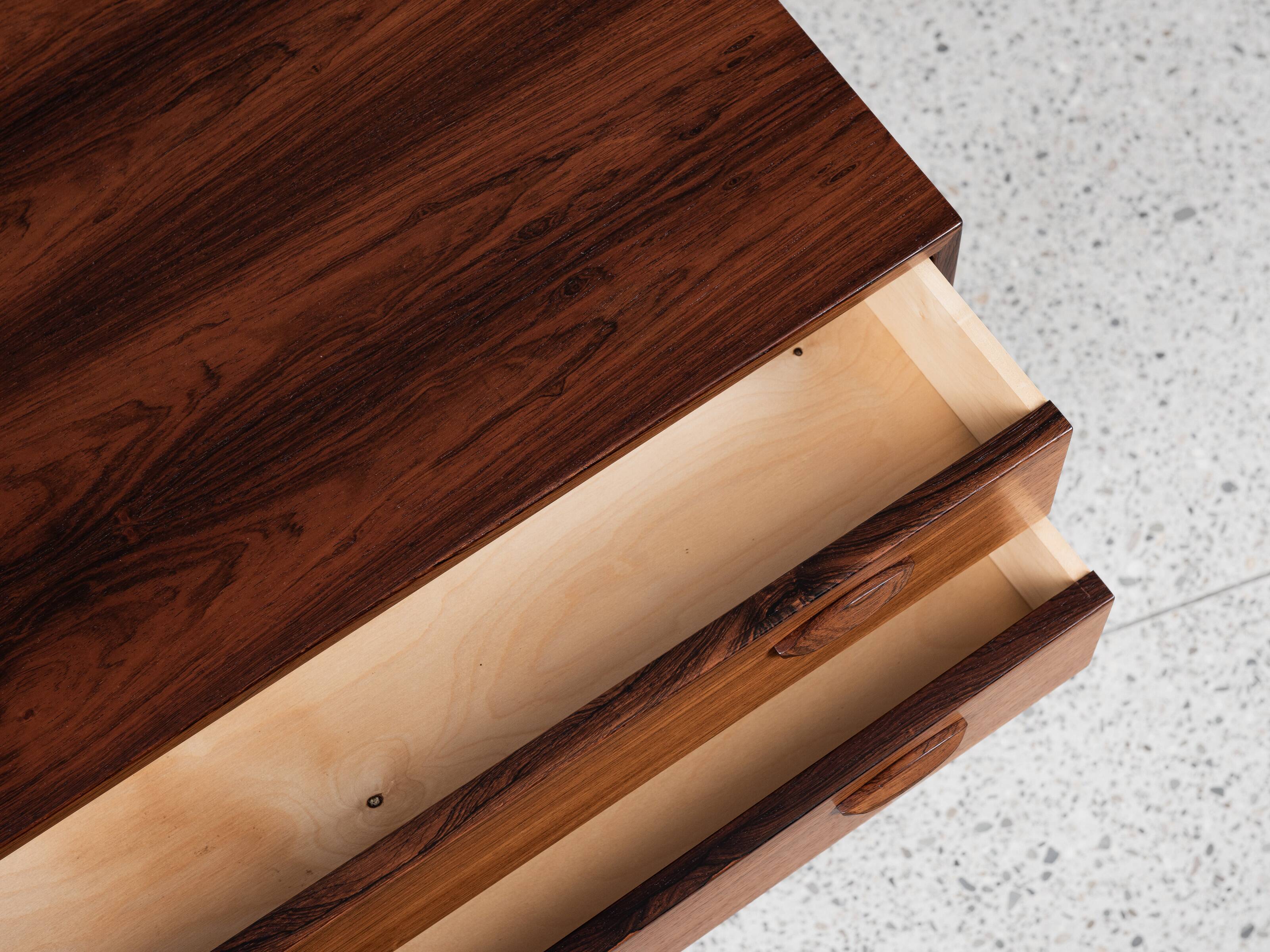 Danish chest of drawers from the 1950s with 4 drawers in rosewood by Kai Kristiansen for FM.
