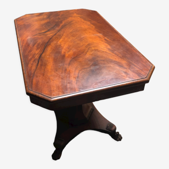 Mahogany table with molding