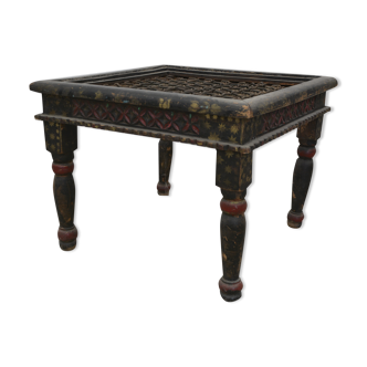Indian table