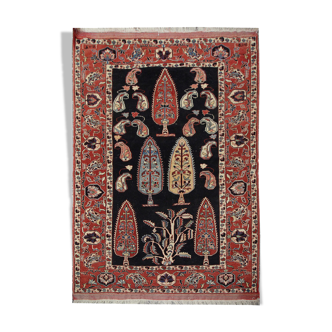 Handmade vintage persian quchan rug- 132x162cm