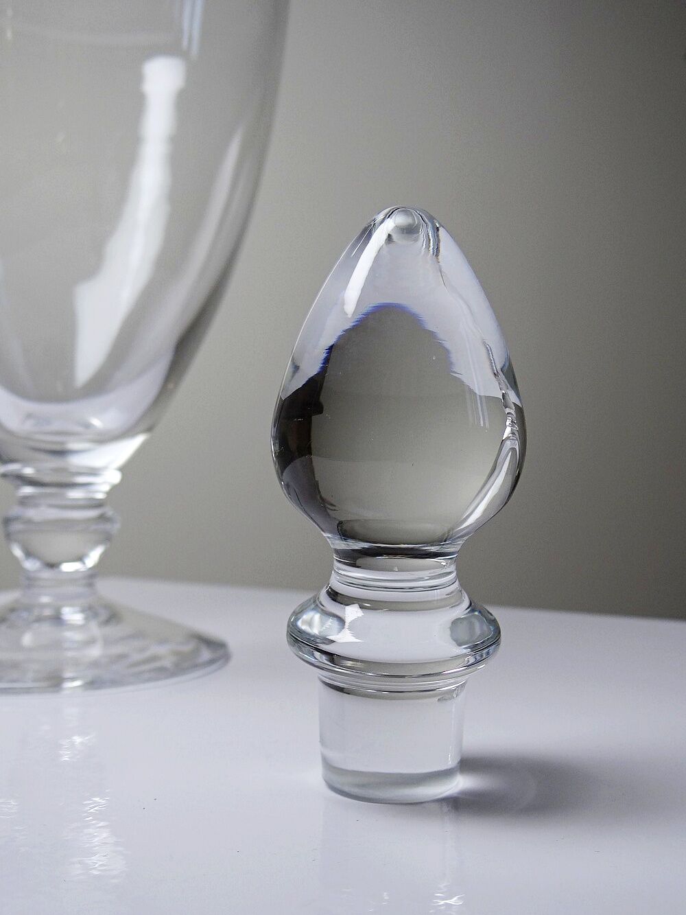 Large vintage baluster decanter in blown crystal, 1960s.