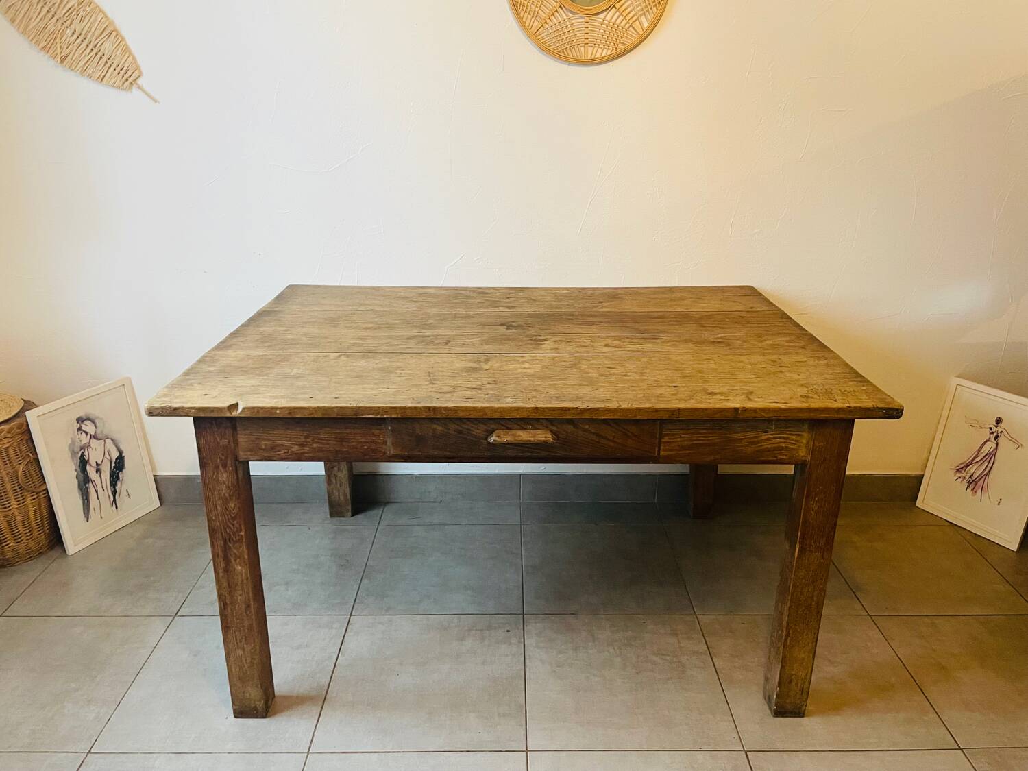 Très belle table de ferme vintage en bois massif