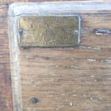 Double-sided oak counter, crate