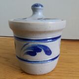 Sandstone pot from Alsace Schmitter in Betschdorf