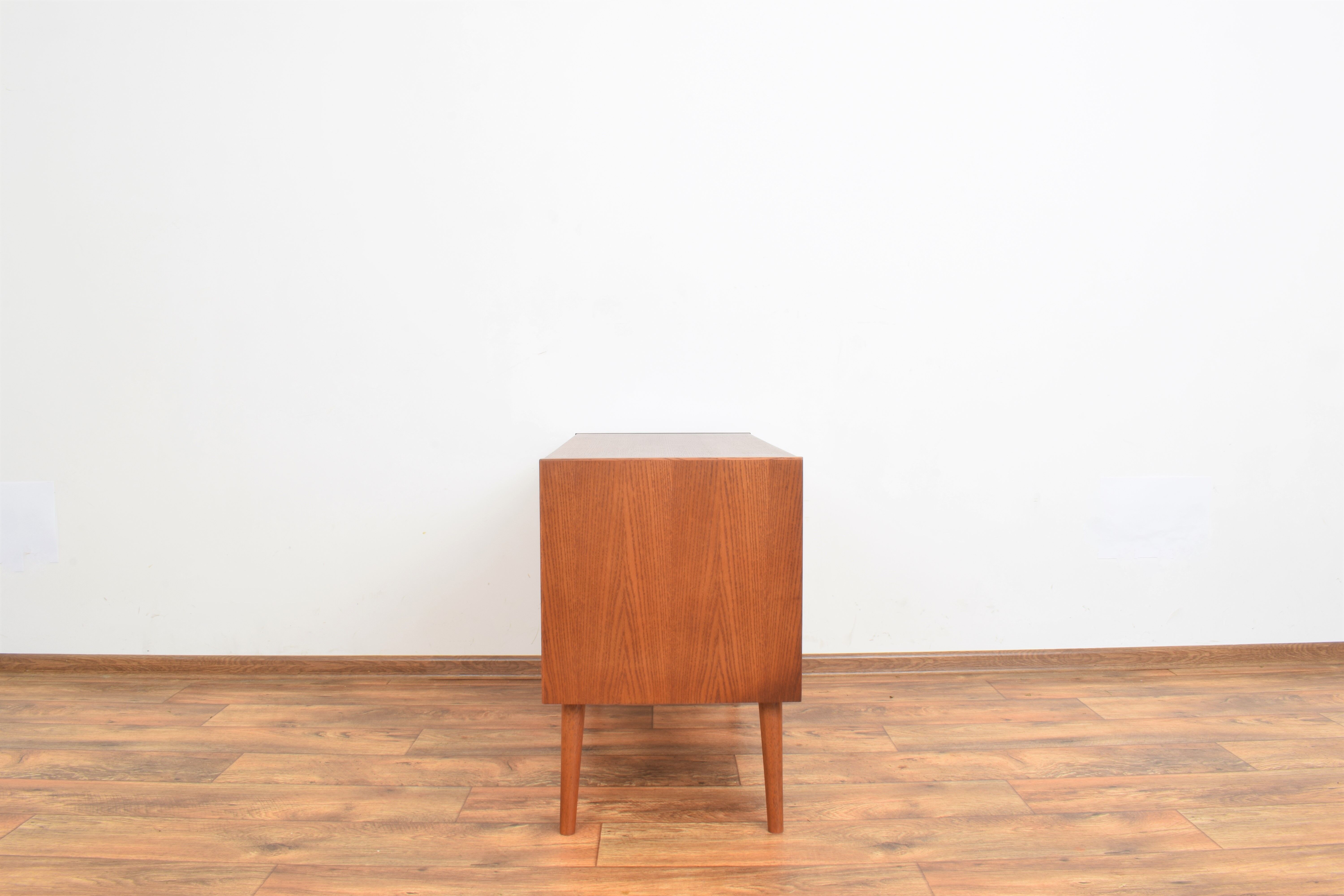 Danish oak chest of drawers