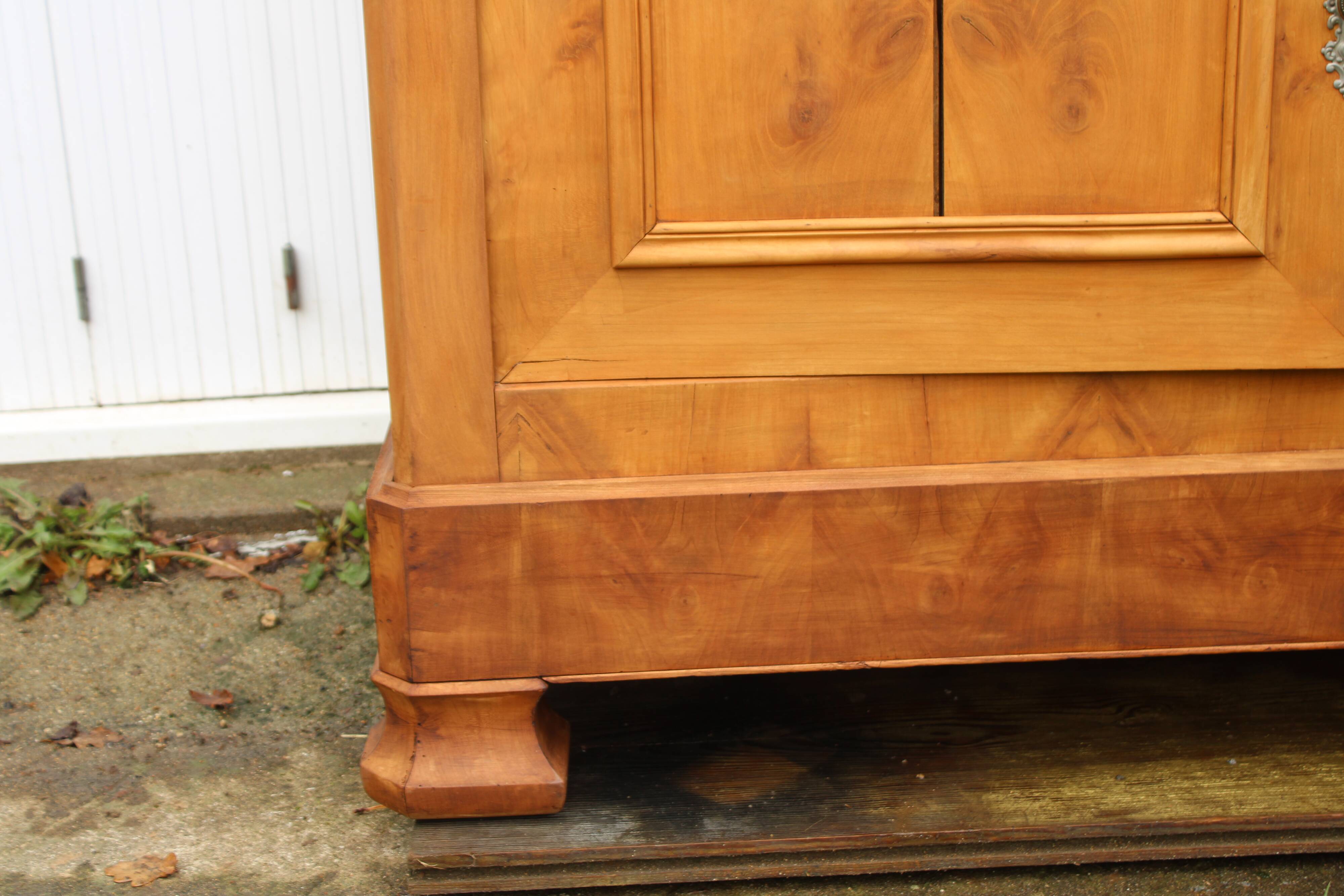 Antique wooden sideboard – Louis Philippe style