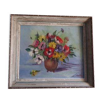 Bouquet of flowers with intense colors