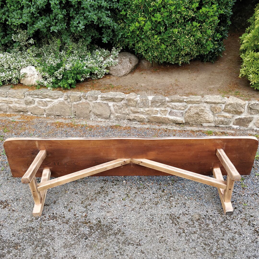 Wooden bench design brutalism