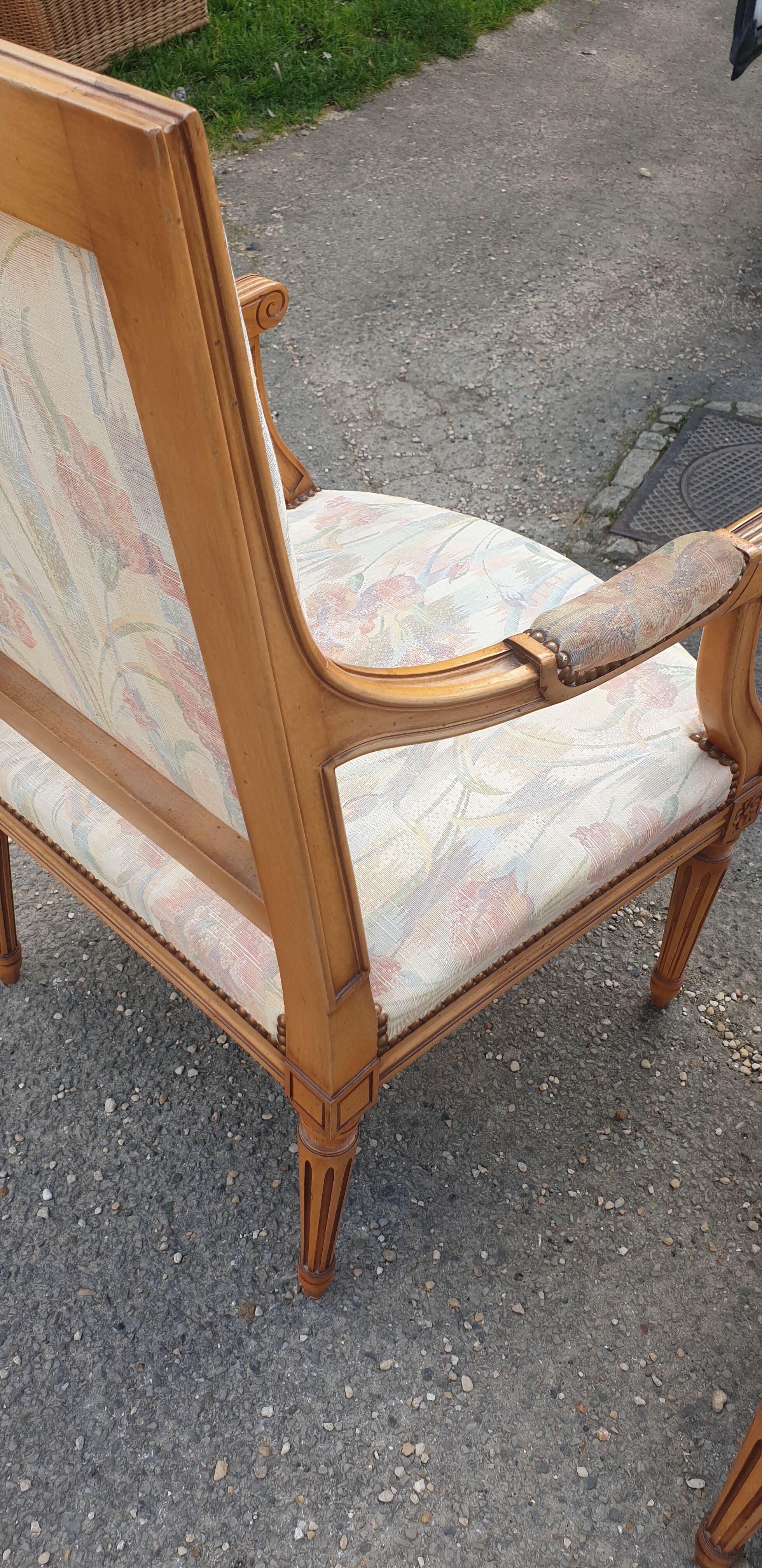 Pair of shepherds louis XVI