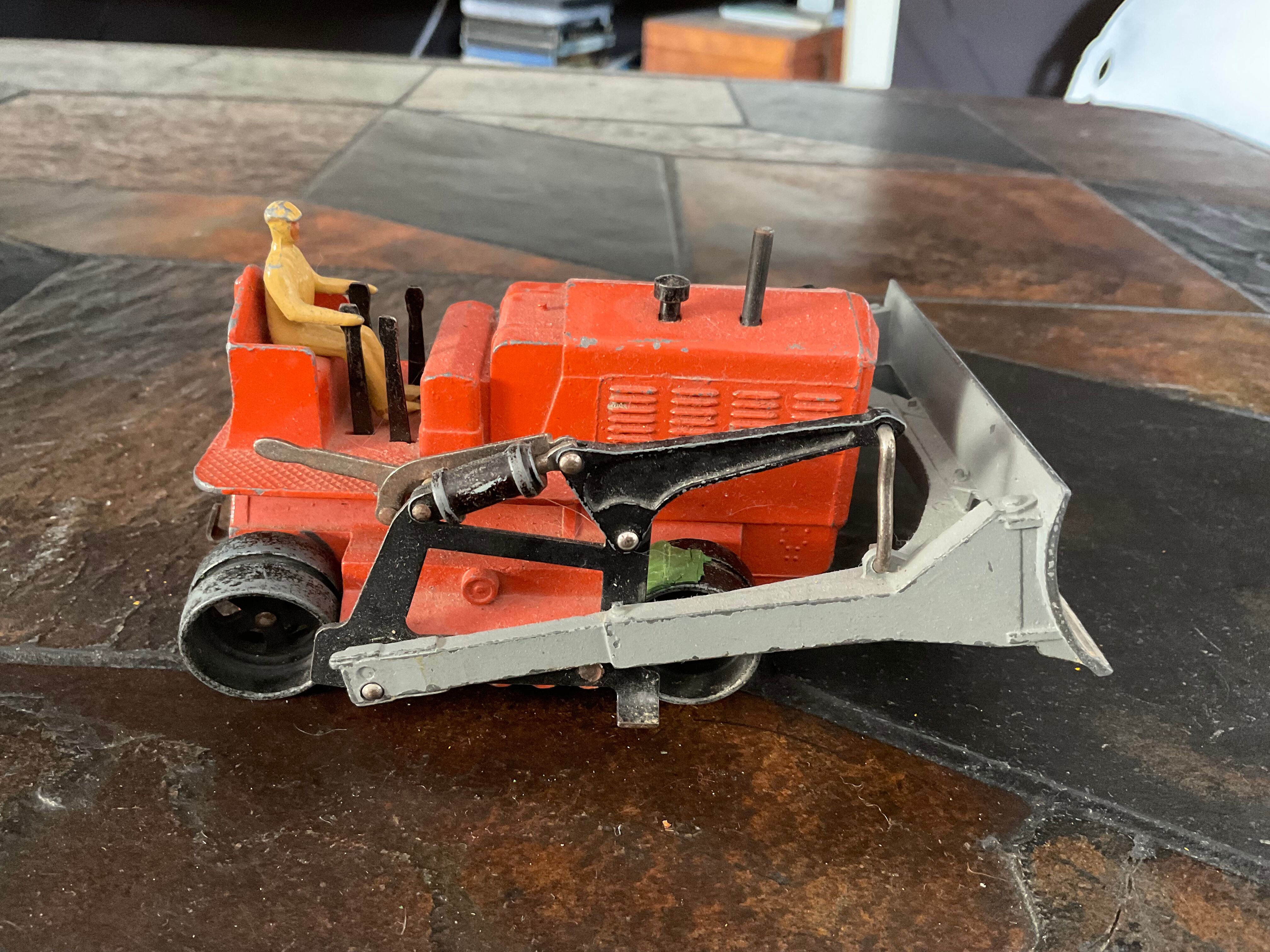 Bulldozer «  blawknox » 885 dinkysupertoys