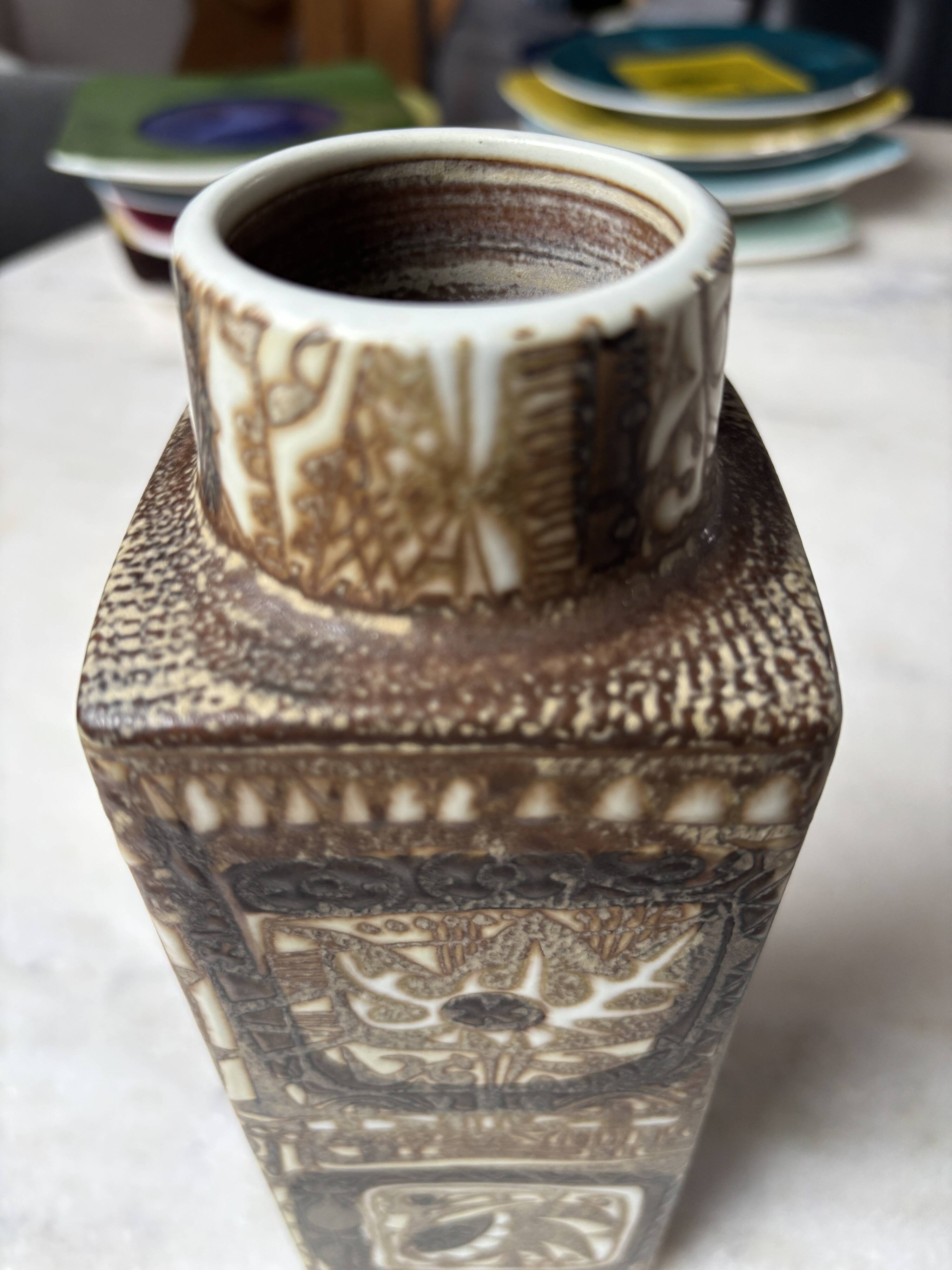 Scandinavian stoneware vase decorated with birds and flowers – Nils Thorsson for Royal