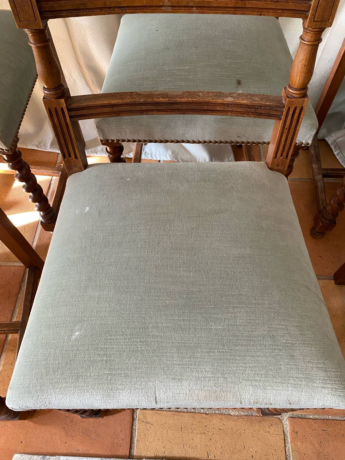 Six turned wooden chairs