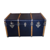 Malle ancienne en cuir et bois