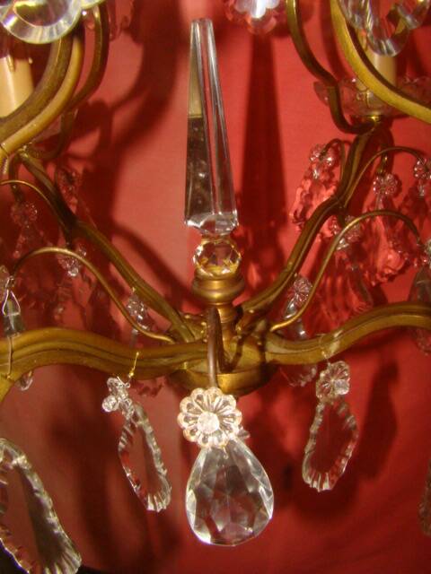crystal chandelier type with a 4-arm light cage