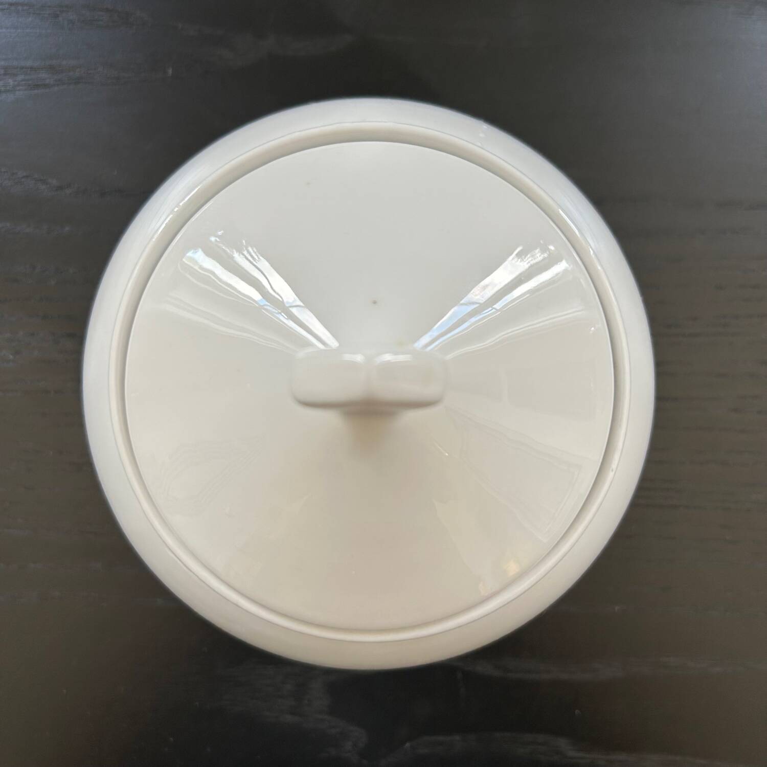 White porcelain candy box