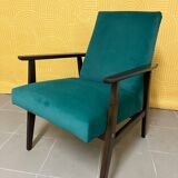 Fauteuil type 300-190 des années 70 Śnieżka