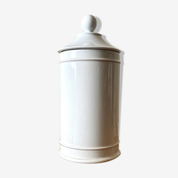 Jar in white enamelled earthenware